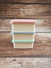 Load image into Gallery viewer, Lunch Box - Square (500 ml) | Rice Husk | Recycled | Pastel Colors
