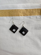 Load image into Gallery viewer, Coconut Shell Earrings
